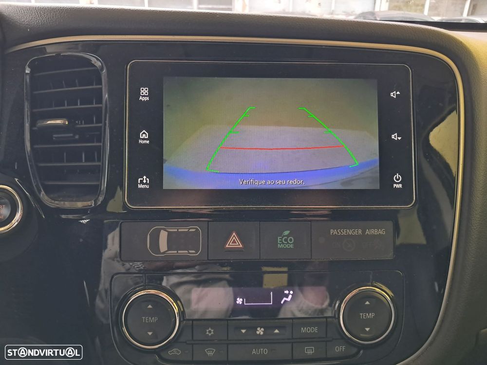Mitsubishi Outlander 2.2 DI-D Kaiteki - 9