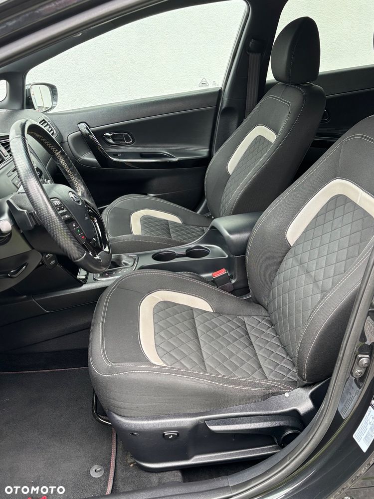 Kia Ceed 1.6 CRDi 136 DCT ISG SW GT Line - 6