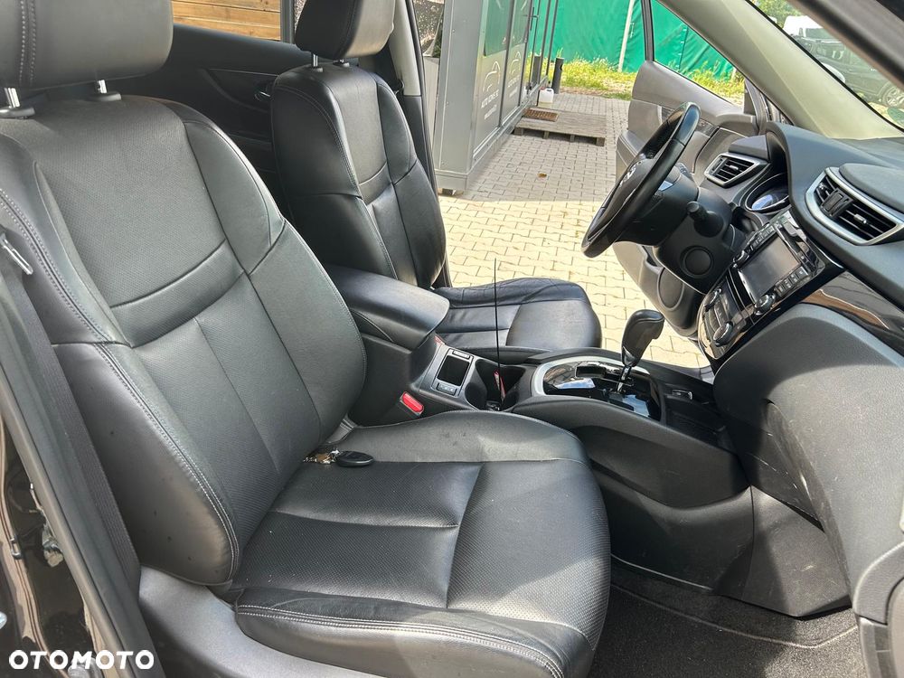 Nissan X-Trail 1.6 DCi Tekna 2WD Xtronic 7os - 28