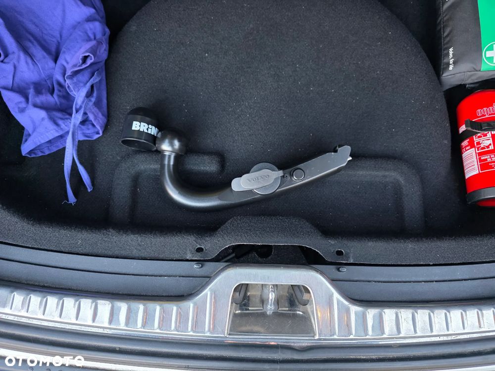 Volvo XC 60 D3 Drive-E Momentum - 36