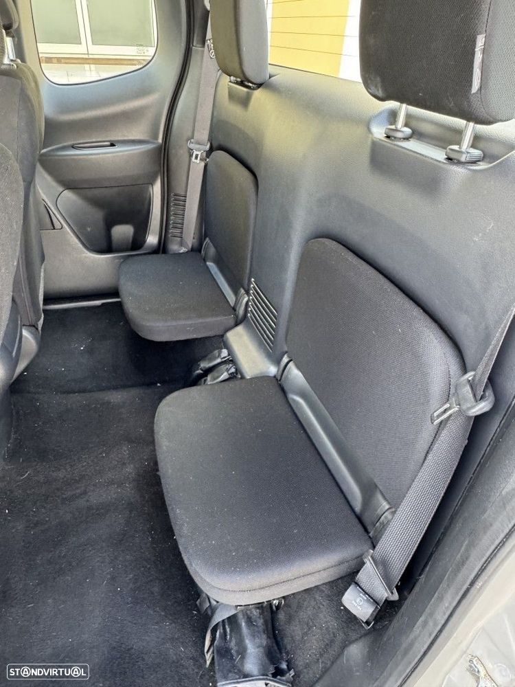 Nissan Navara 2.3 dCi CD 4WD N-Connecta - 14