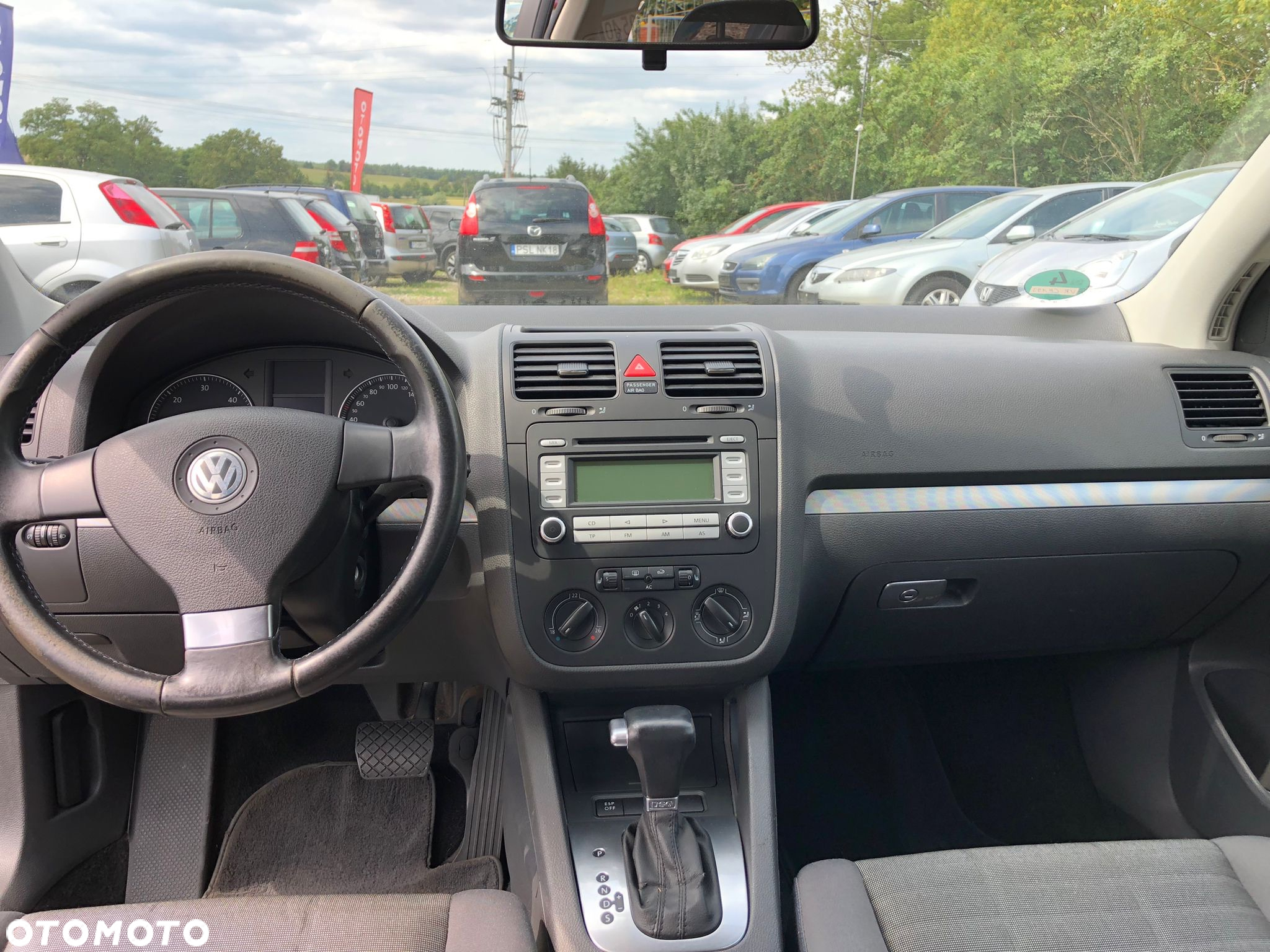 Volkswagen Golf 2.0 TDI DSG Sportline - 9