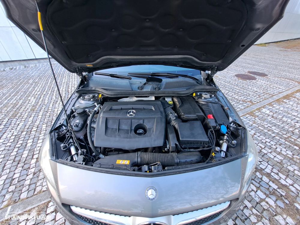 Mercedes-Benz A 180 d Urban - 29