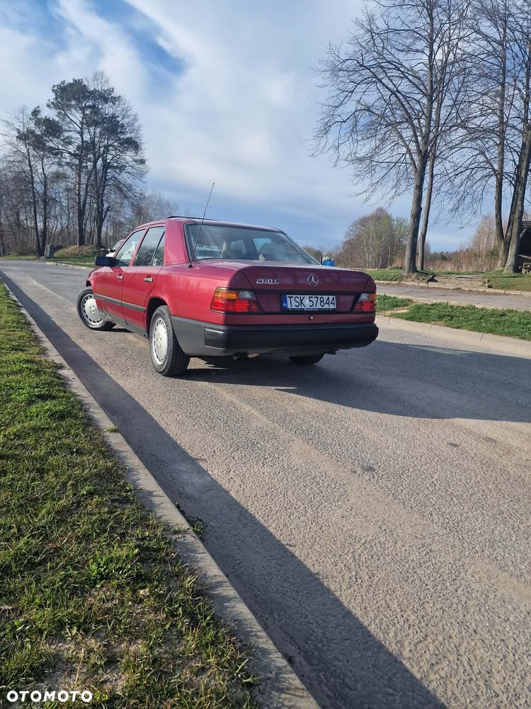 Mercedes-Benz W124 (1984-1993) - 4