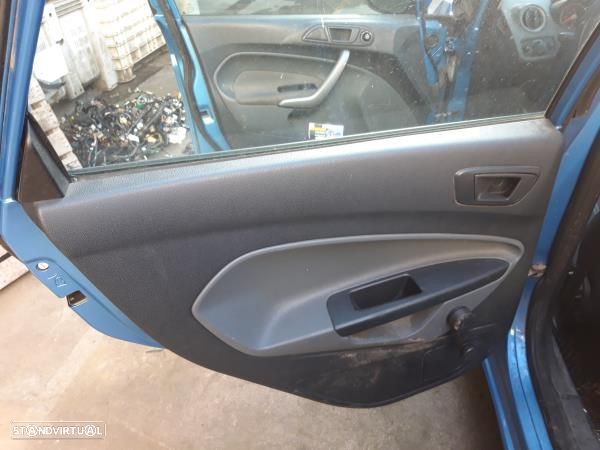 Conjunto De Quartelas / Forra Ford Fiesta Vi (Cb1, Ccn) - 1