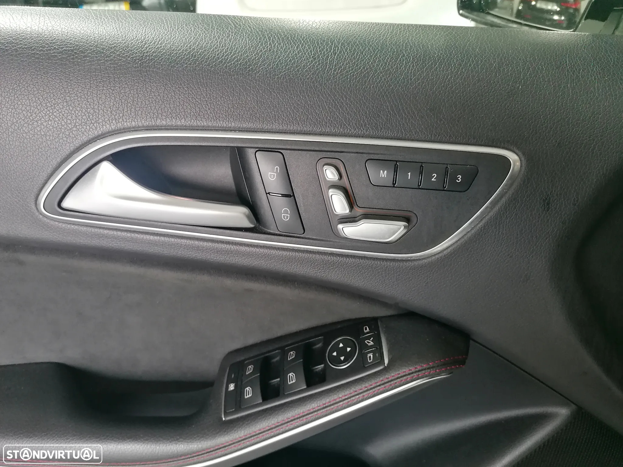 Mercedes-Benz A 45 AMG 4-Matic - 15