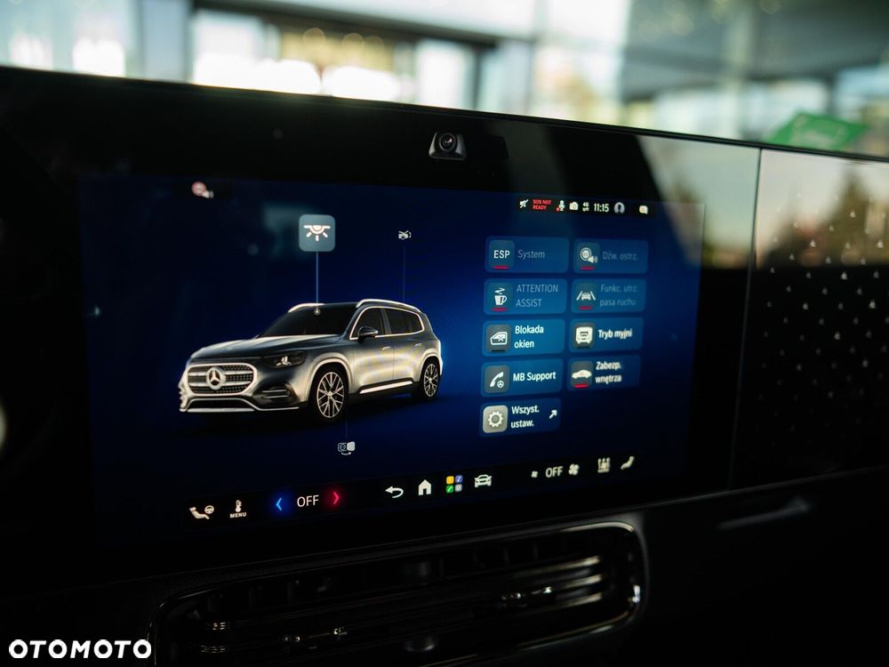 Mercedes-Benz GLB - 27