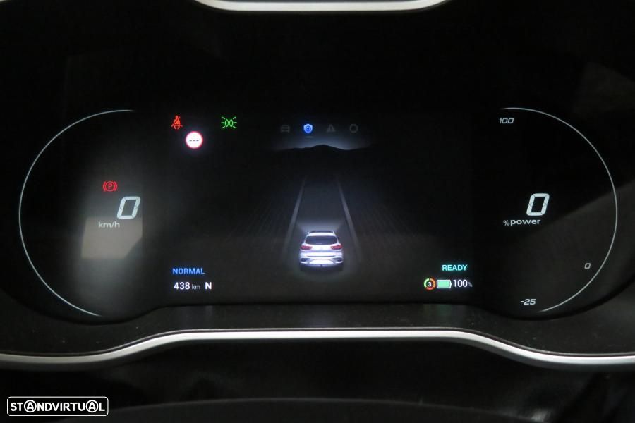 MG ZS EV 72.6 kWh Luxury - 33