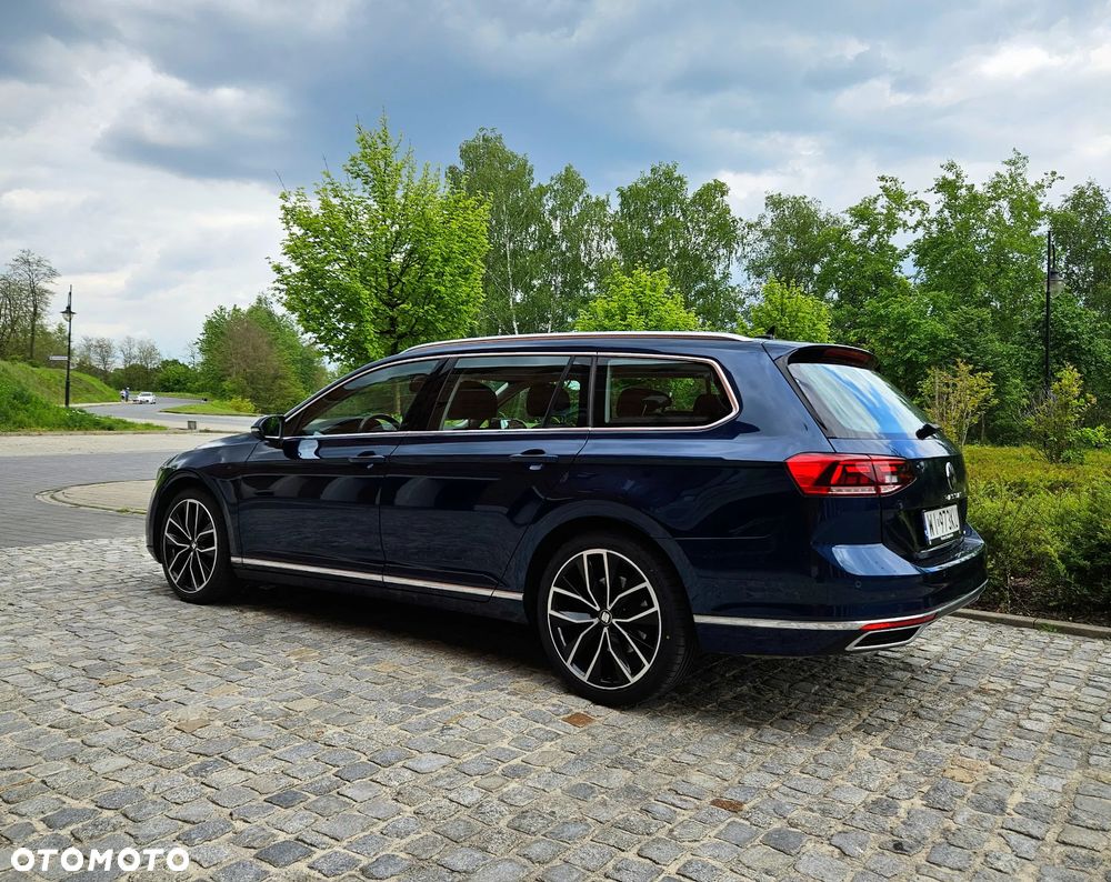 Volkswagen Passat 2.0 TDI Business DSG - 9