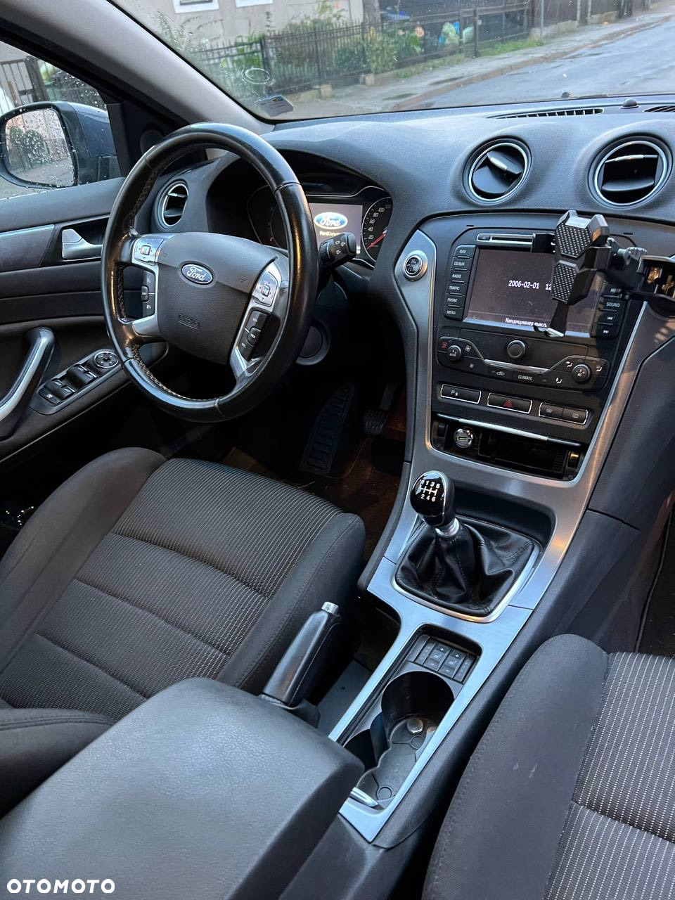 Ford Mondeo - 12