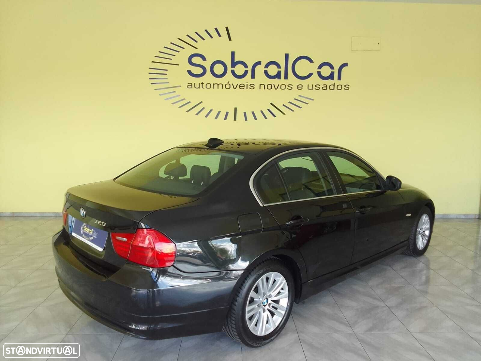 BMW 320 - 4