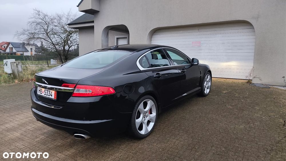 Jaguar XF 2.7 V6 Premium Luxury - 27