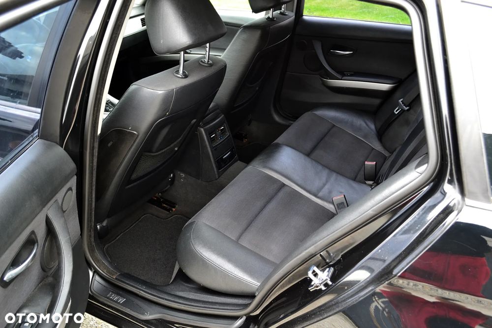 BMW Seria 3 320d - 7