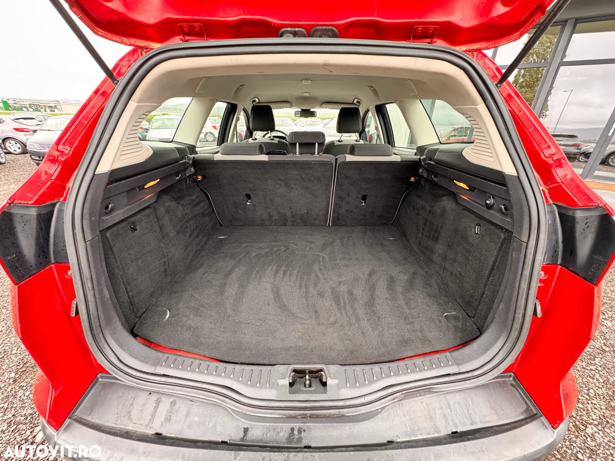 Ford Focus 1.6 TDCi DPF Champions Edition - 21