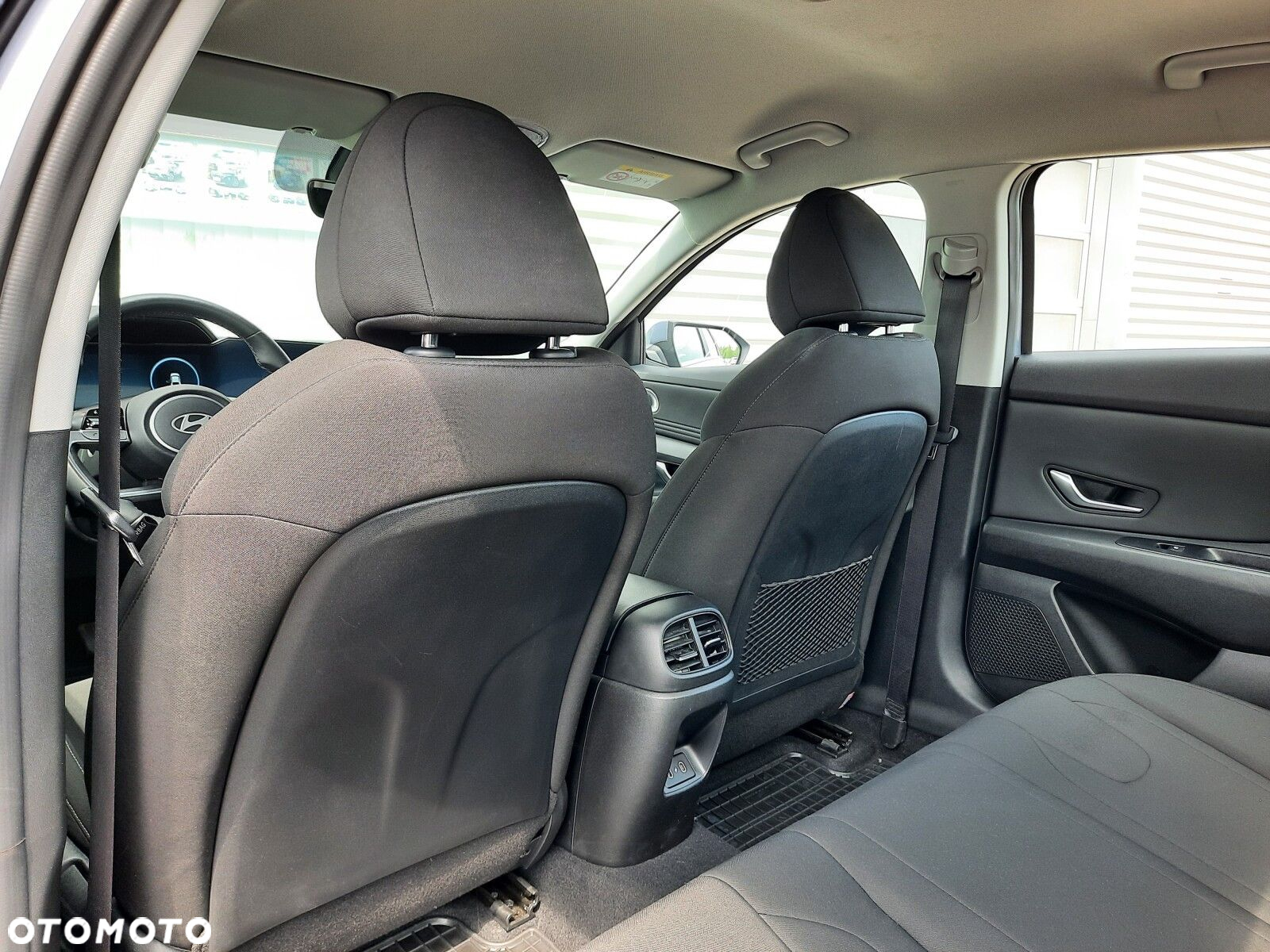 Hyundai Elantra 1.6 Smart CVT - 13