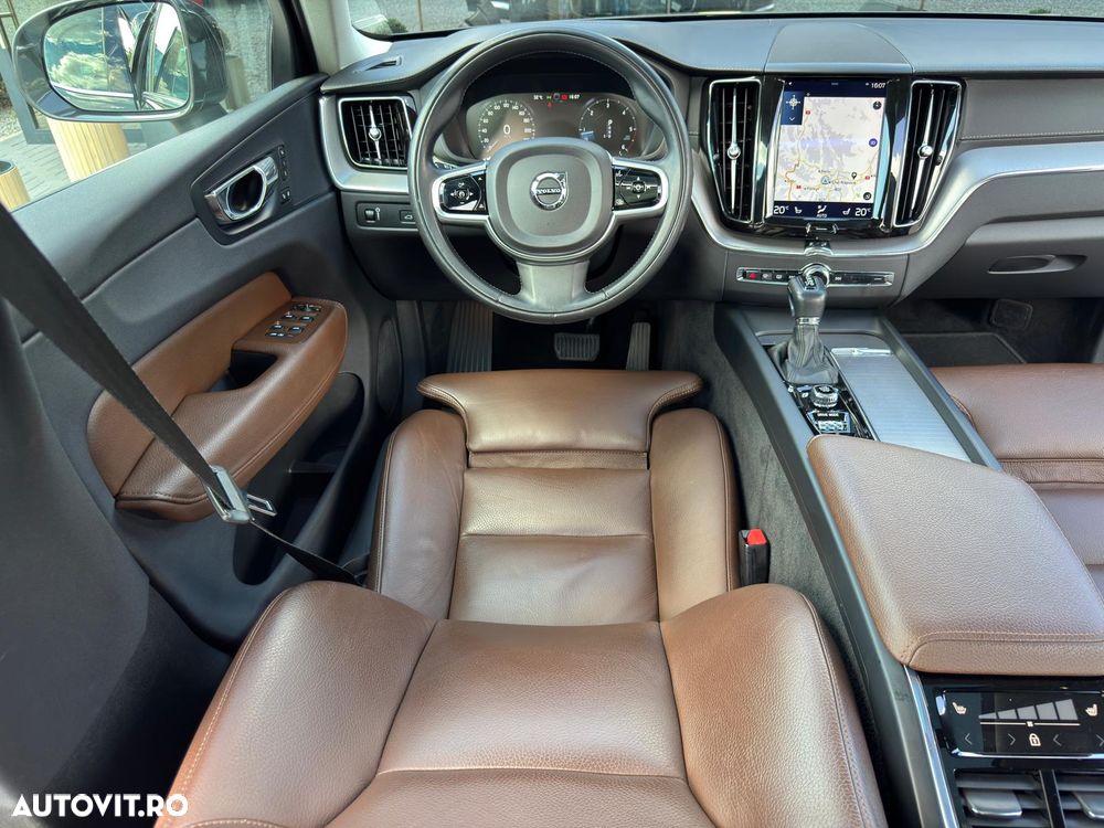 Volvo XC 60 D5 AWD Geartronic Inscription - 7