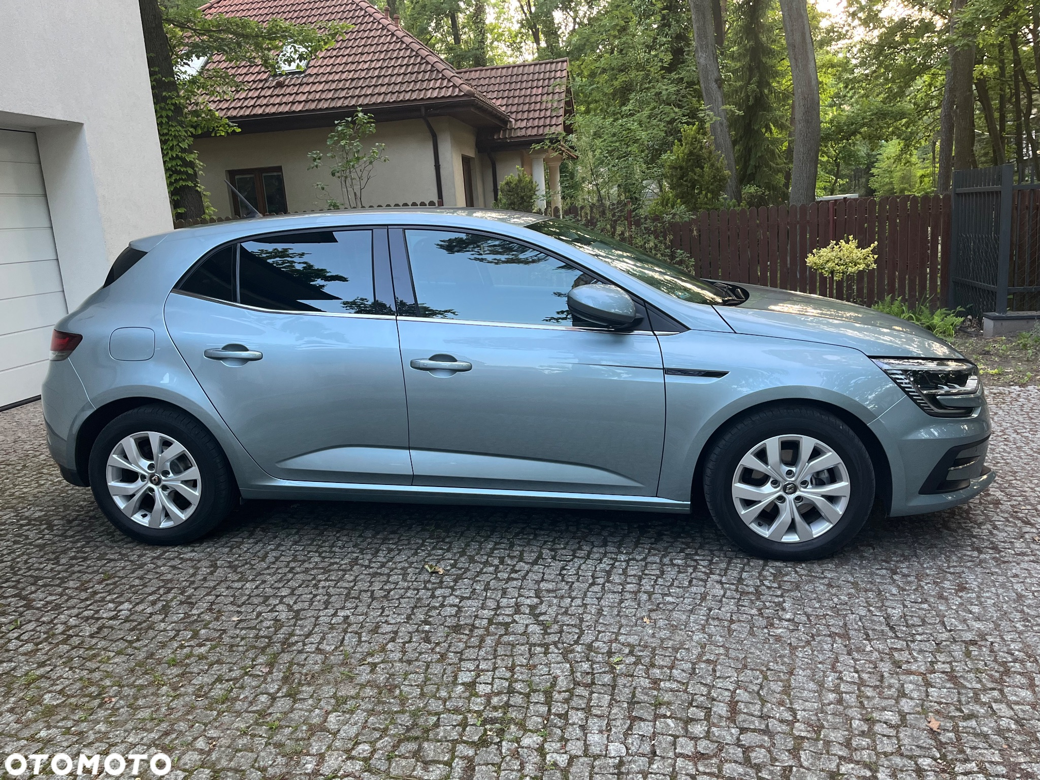 Renault Megane 1.3 TCe FAP Zen - 8