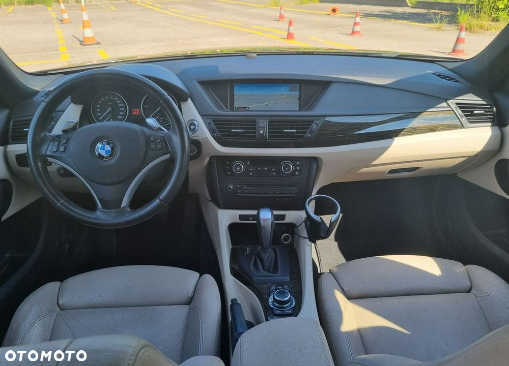 BMW X1 xDrive23d - 22