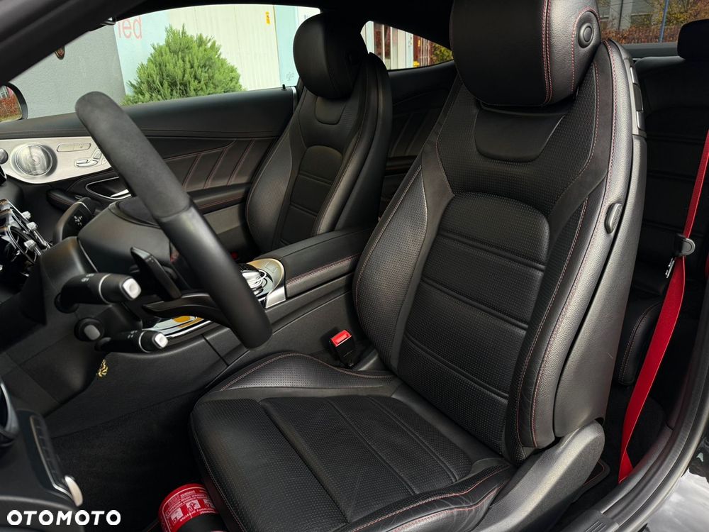 Mercedes-Benz Klasa C AMG 43 4-Matic - 10