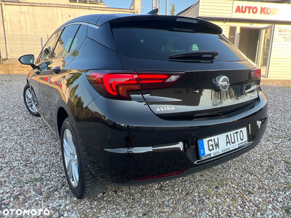Opel Astra 1.4 Turbo Innovation - 11