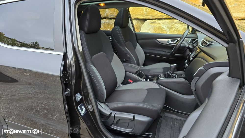 Nissan Qashqai 1.6 dCi Tekna Xtronic - 35