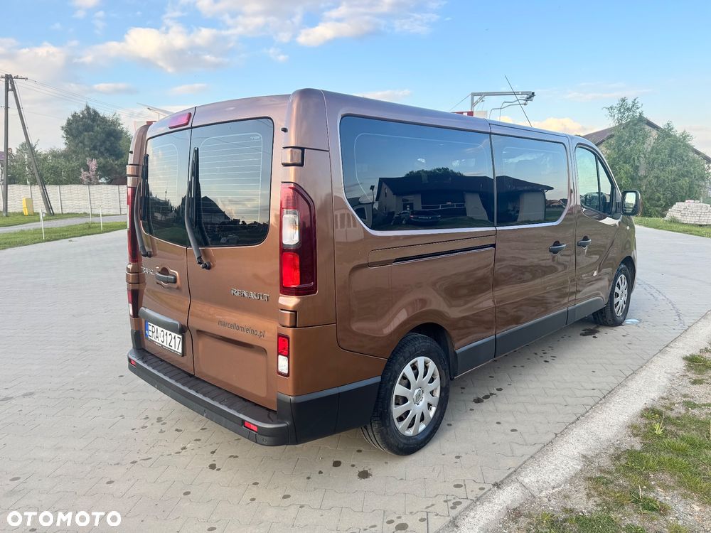 Renault Trafic Grand 1.6 dCi - 5