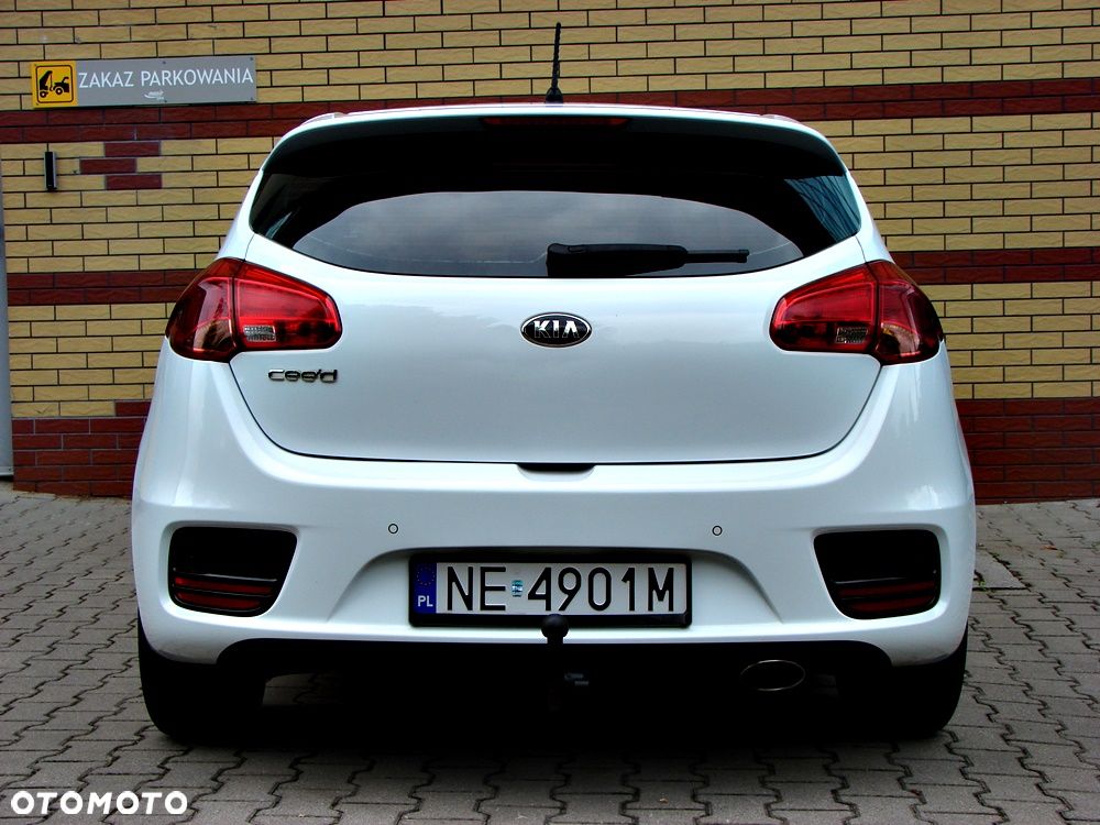 Kia Ceed 1.4 CVVT Dream Team Edition - 12