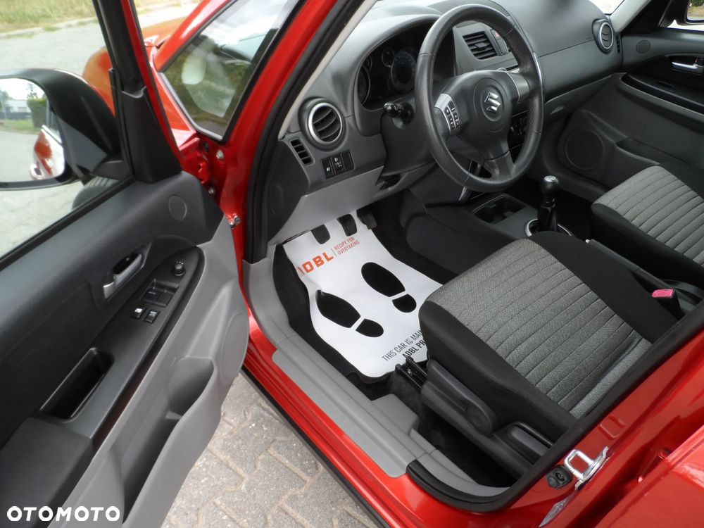 Suzuki SX4 - 18