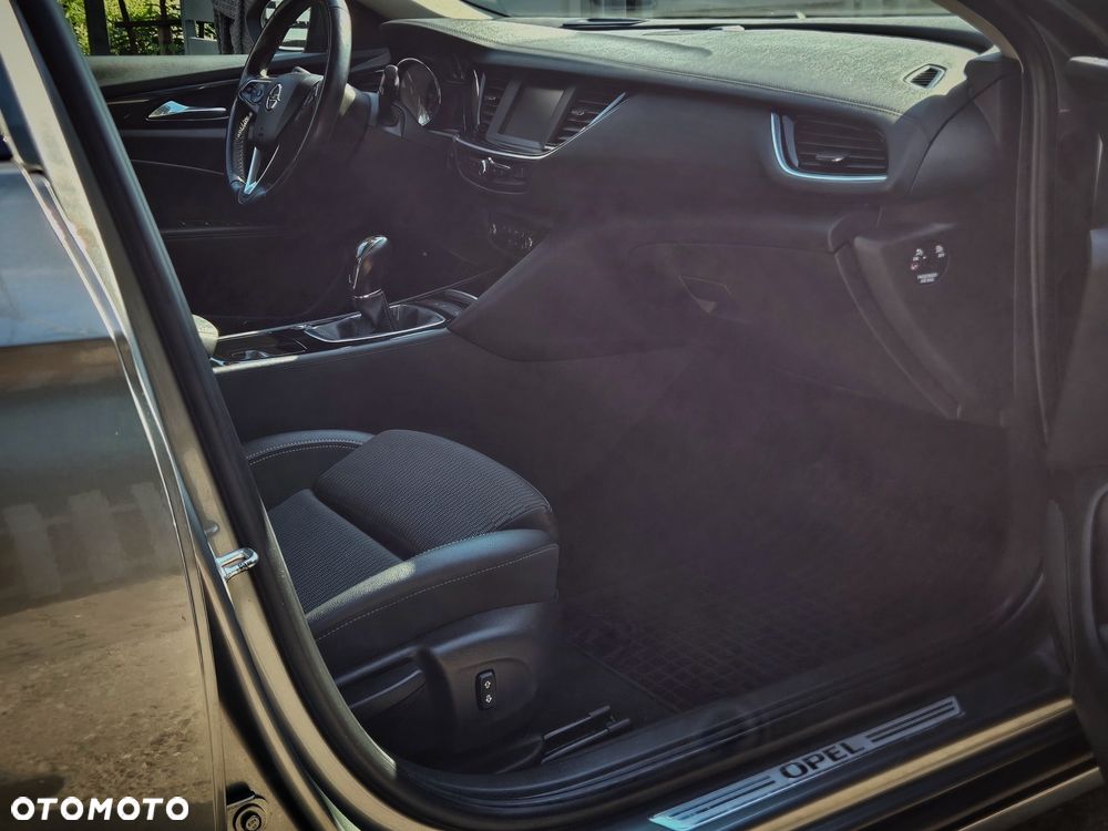 Opel Insignia 1.5 T GPF Exclusive S&S - 11