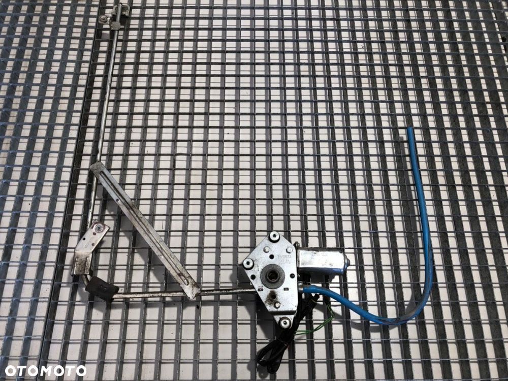 PODNOŚNIK SZYBY LEWY PRZÓD  IVECO STRALIS I 2002 - 2022 AS 260S48 353 kW [480 KM] 6x2/4 2002 - 4