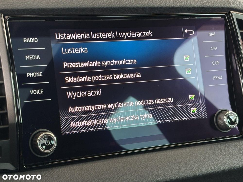 Skoda Karoq 1.5 TSI ACT Sportline DSG - 36