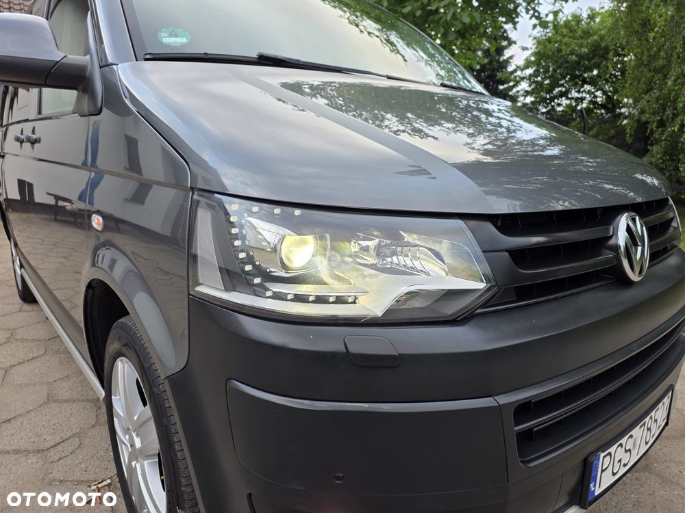 Volkswagen Multivan - 36