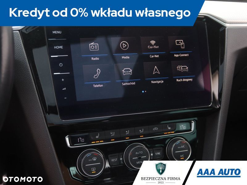 Volkswagen Passat Variant - 13