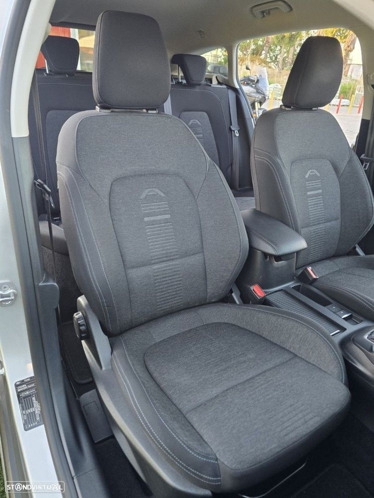 Ford Focus SW 1.5 TDCi EcoBlue Active - 16