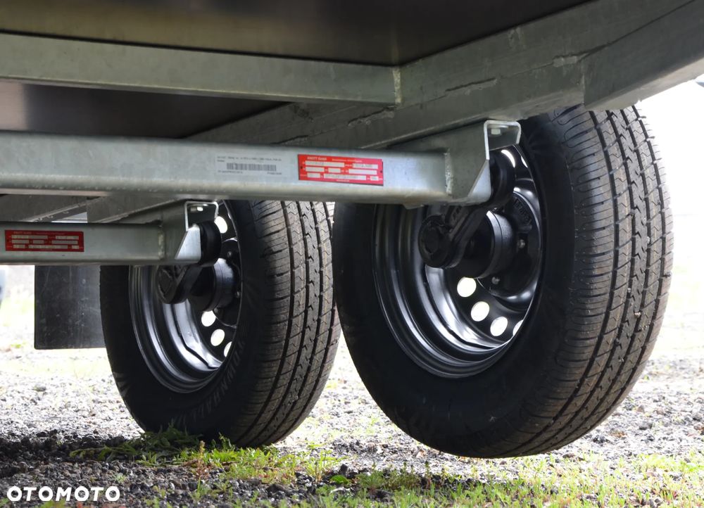 Rydwan przyczepa dwuosiowa, tandem na kat. „B”, - 25