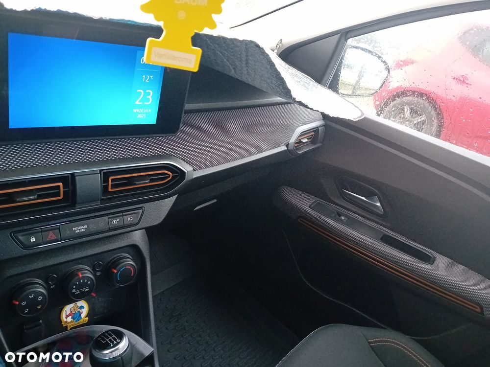Dacia Sandero - 13