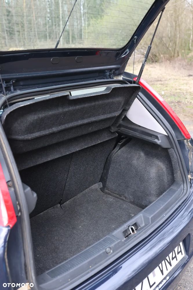 Fiat Grande Punto 1.2 8V Go - 13