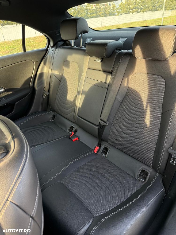 Mercedes-Benz A 180 d Sedan 7G-DCT Progressive - 13