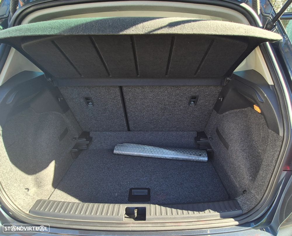 SEAT Arona 1.0 TSI Wave Plus DSG - 11
