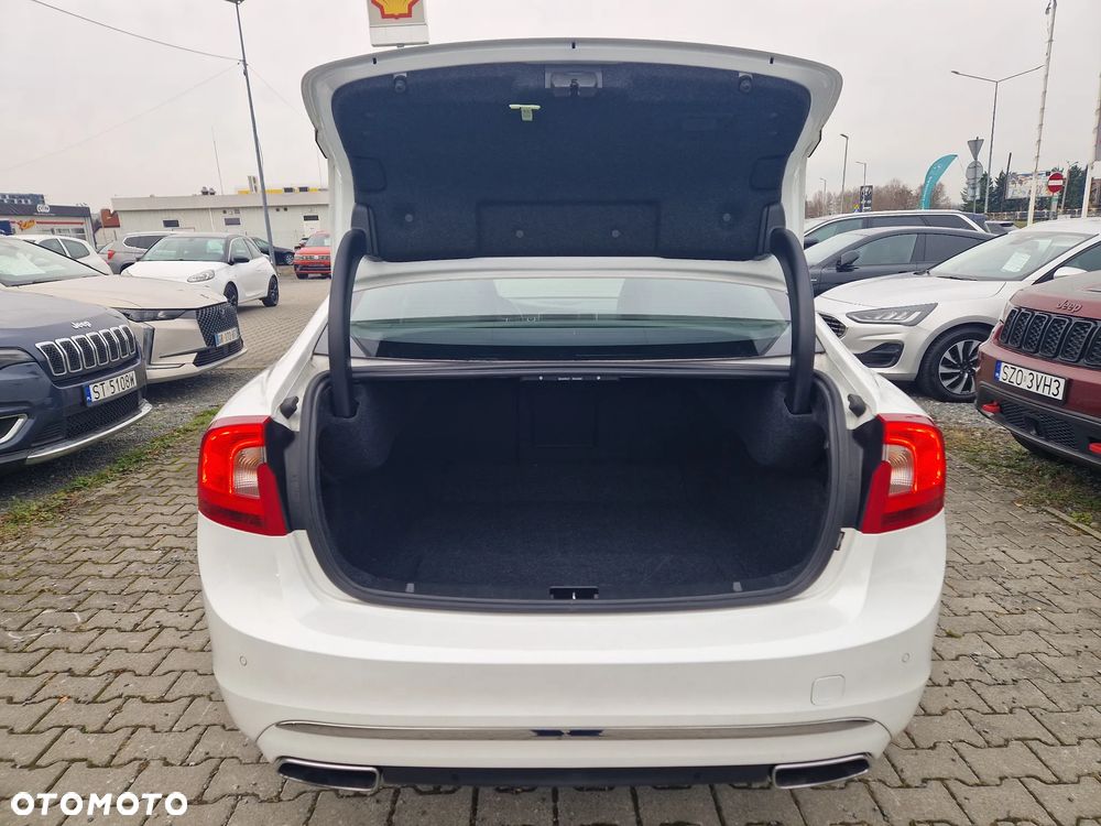 Volvo S60 - 8