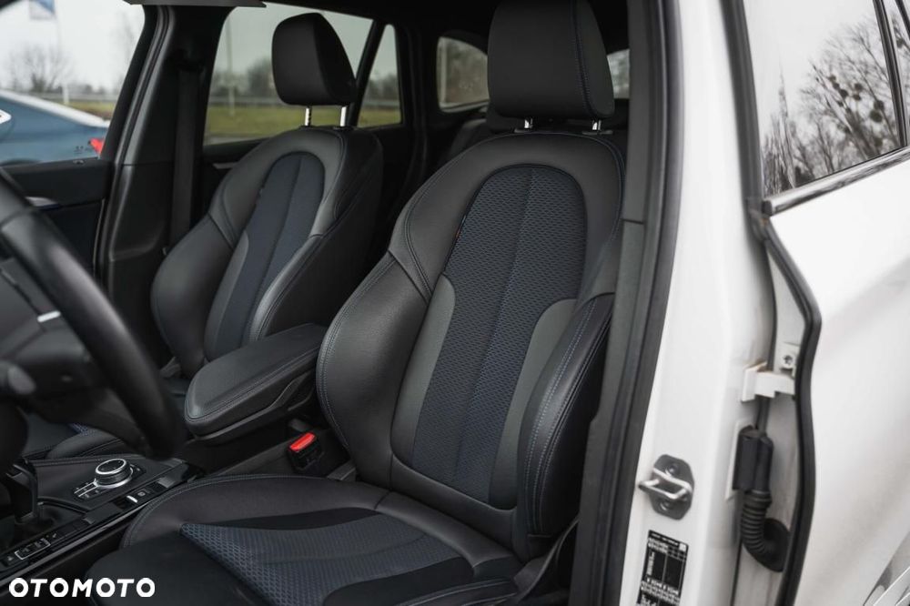 BMW X1 - 17