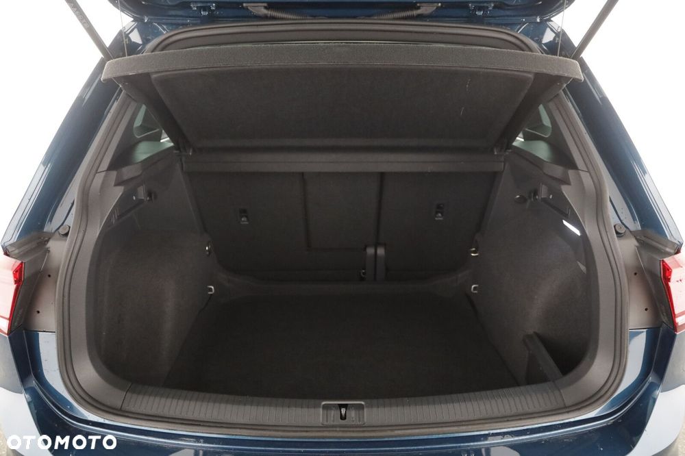 Volkswagen Tiguan - 25
