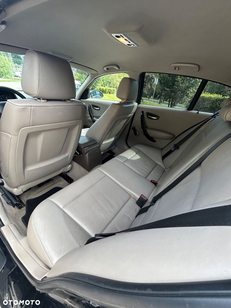 BMW Seria 1 116i - 5