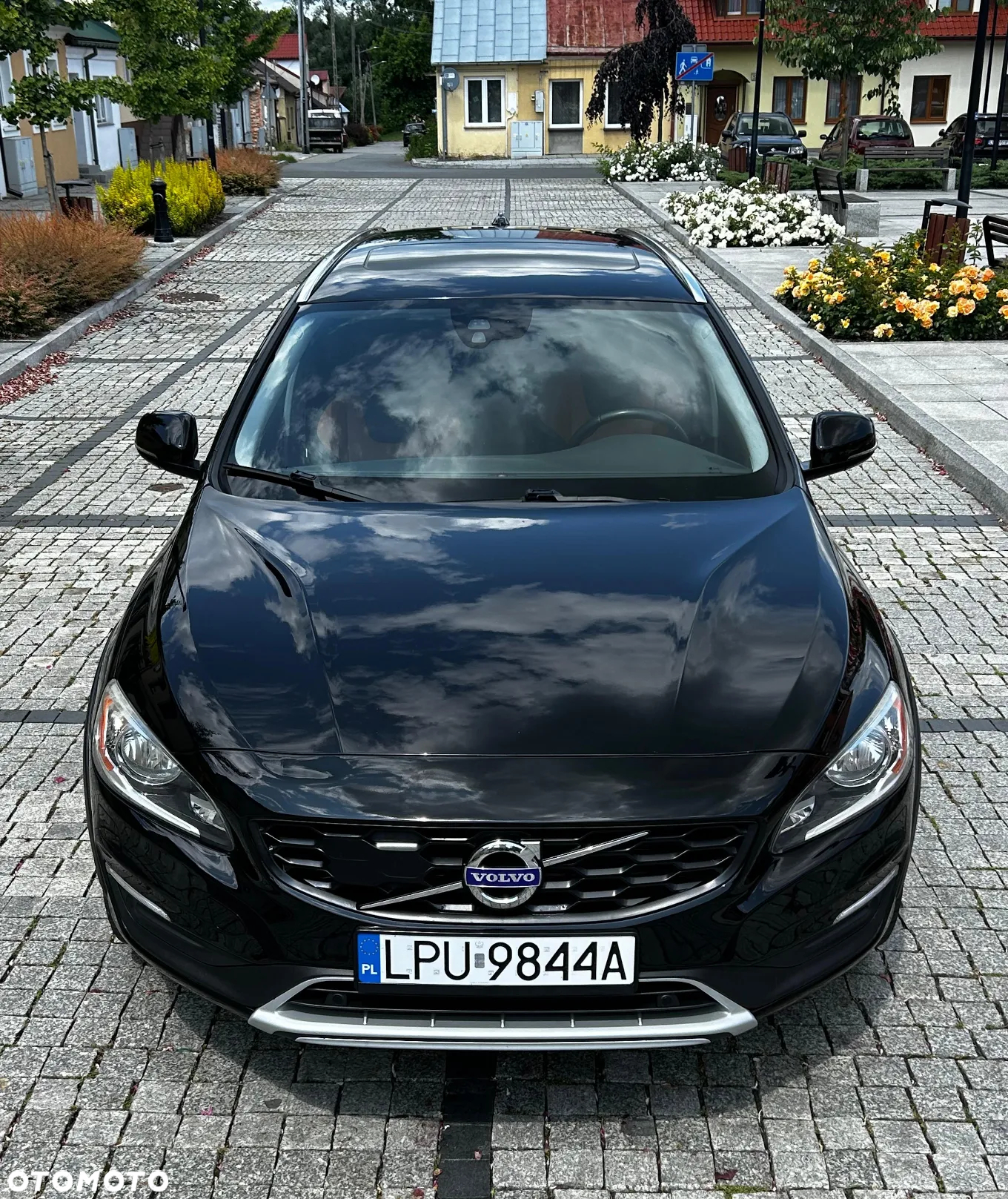 Volvo V60 Cross Country - 10