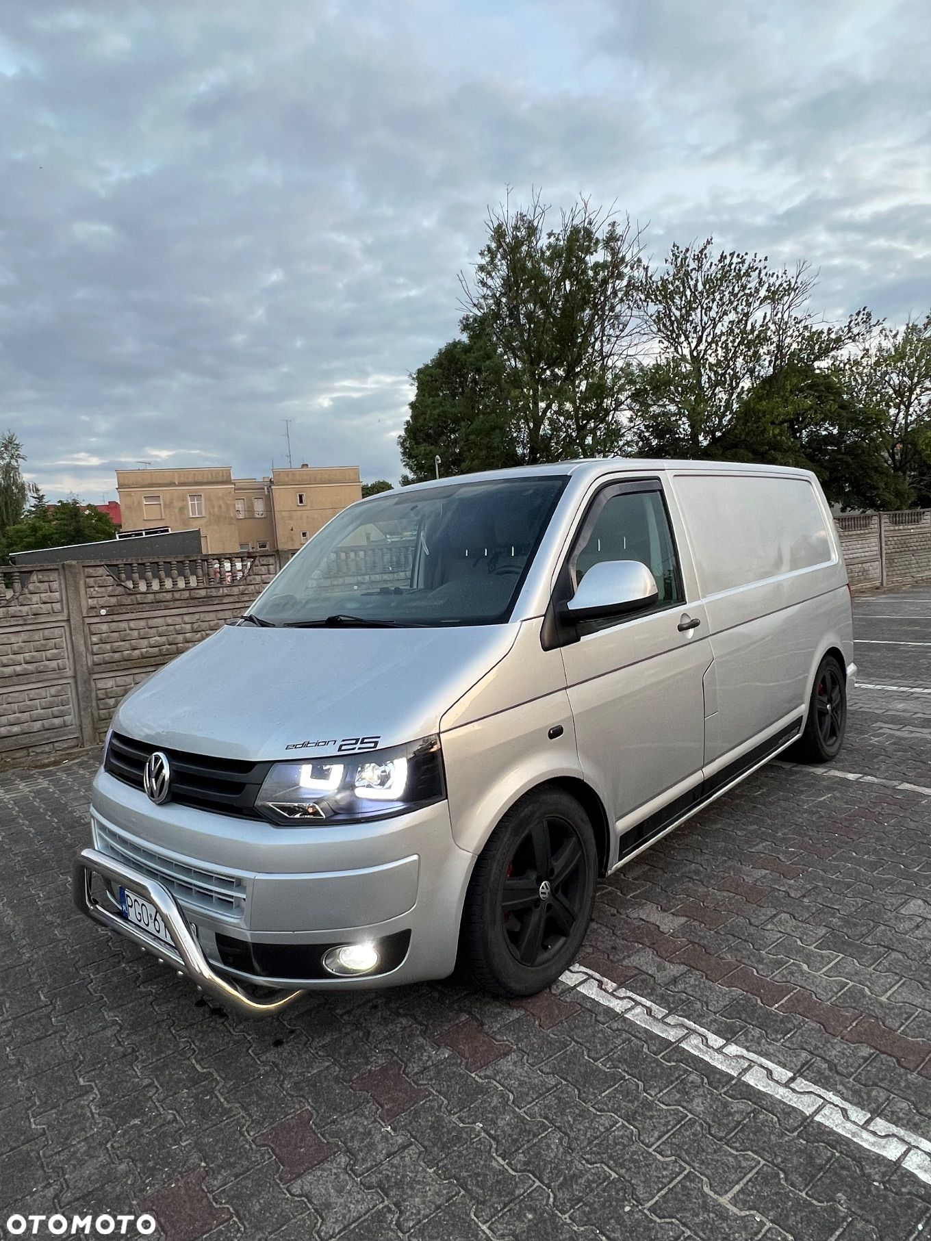 Volkswagen Transporter T5 - 1