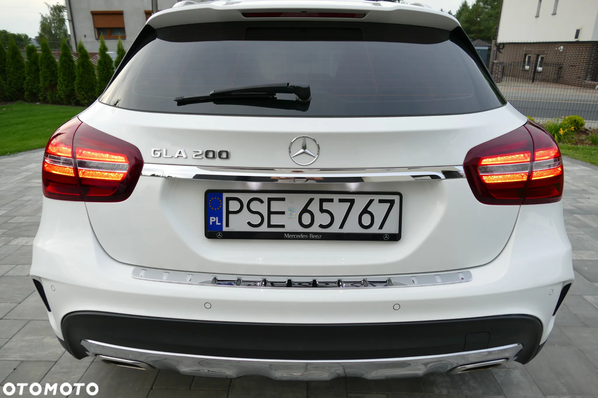 Mercedes-Benz GLA 200 AMG Line - 13