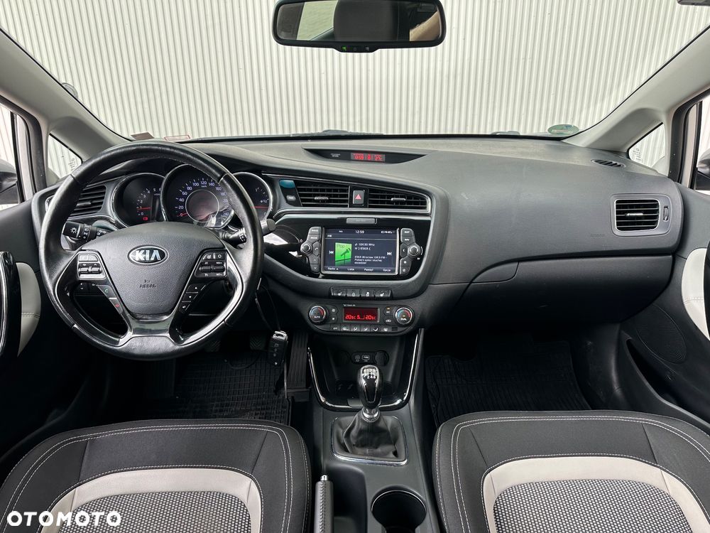 Kia Ceed 1.6 CRDi L Business Line - 30