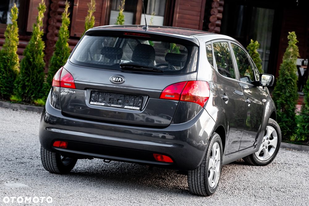 Kia Venga 1.6 CVVT Vision - 13