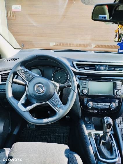 Nissan Qashqai 1.3 DIG-T N-Connecta DCT - 13