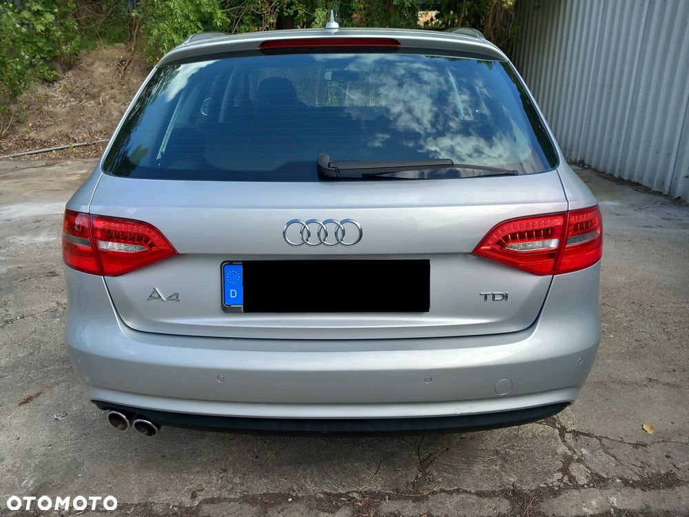 Audi A4 Avant 2.0 TDI DPF multitronic S line Sportpaket - 5
